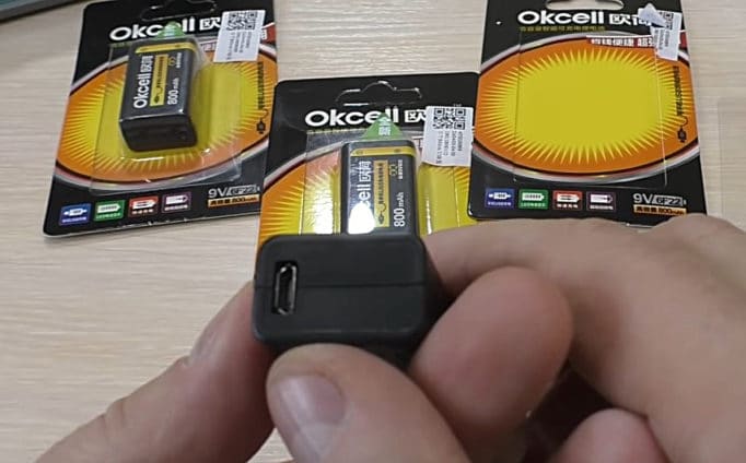 microUSB baterie